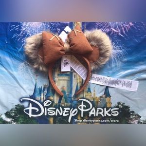 Brand New W/ Tag Ashley Eckstein Ewok Ears!